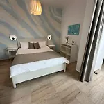 Halta Pescarus Guest house Douazeci si Trei August